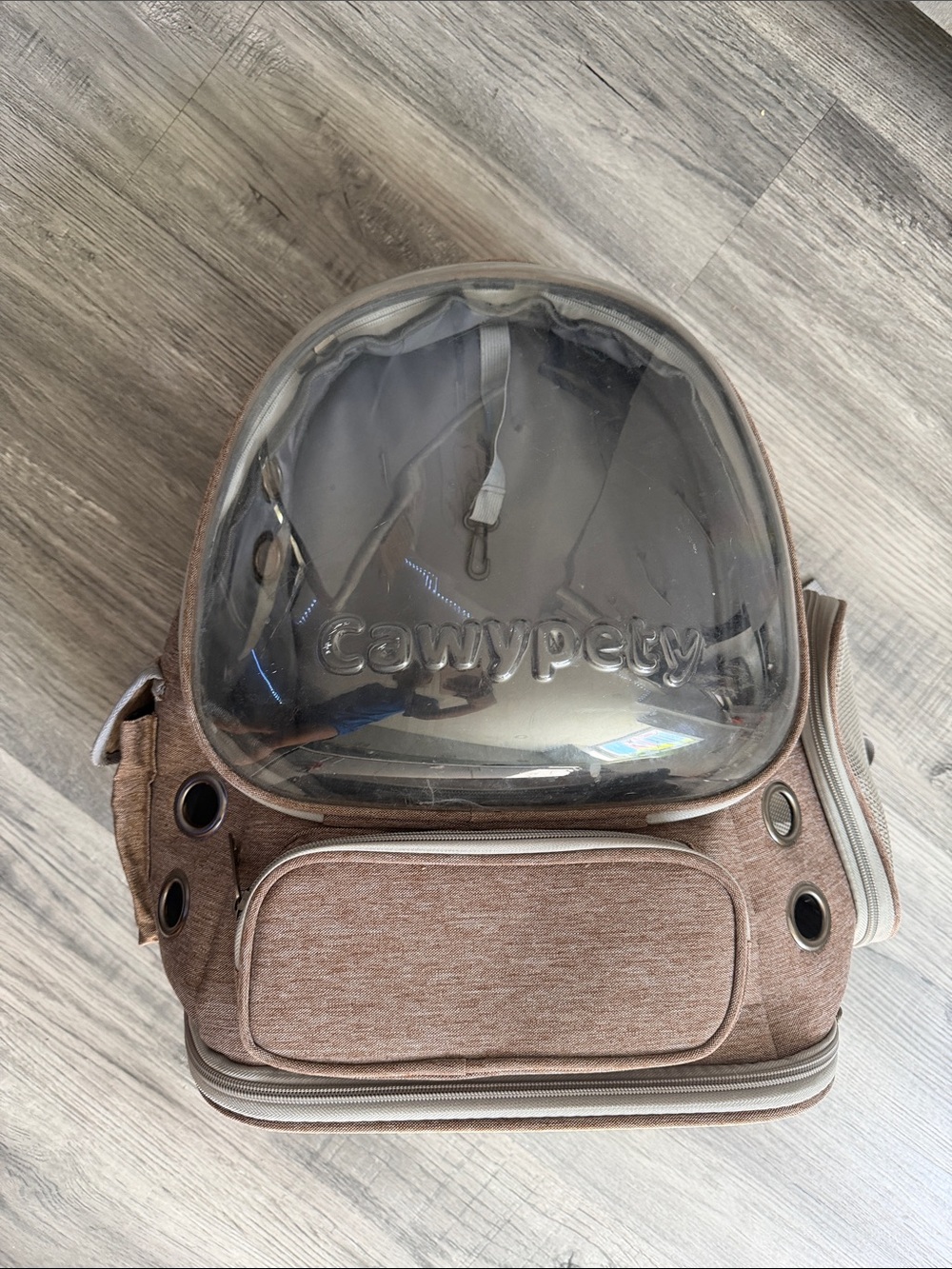 Brown Bubble Pet Carrier Backpack - Comfortable Travel for Cats